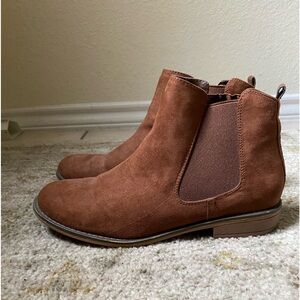 Loft Booties Size 7 Womens US